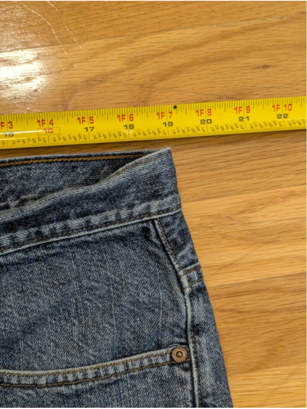 Levi's 505 Regular Fit Jean Shorts Jorts Waist 38